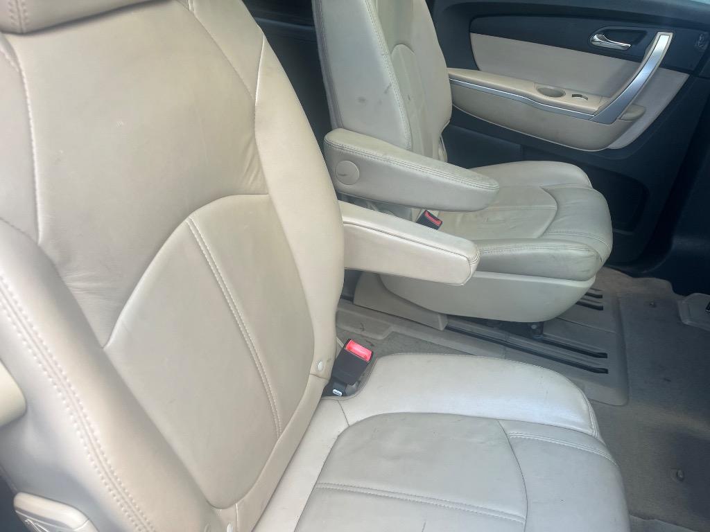 2011 GMC Acadia SLT1 - Photo 7